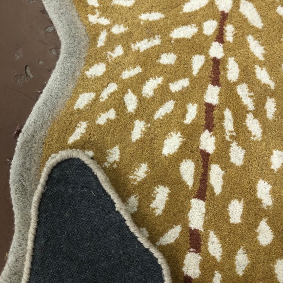 Hand Woven Rug - Picture 7 of 8